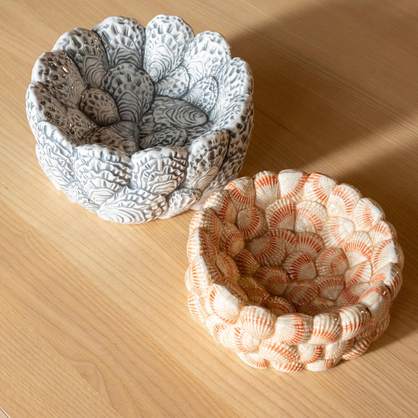 Ceramic bowl Cockle