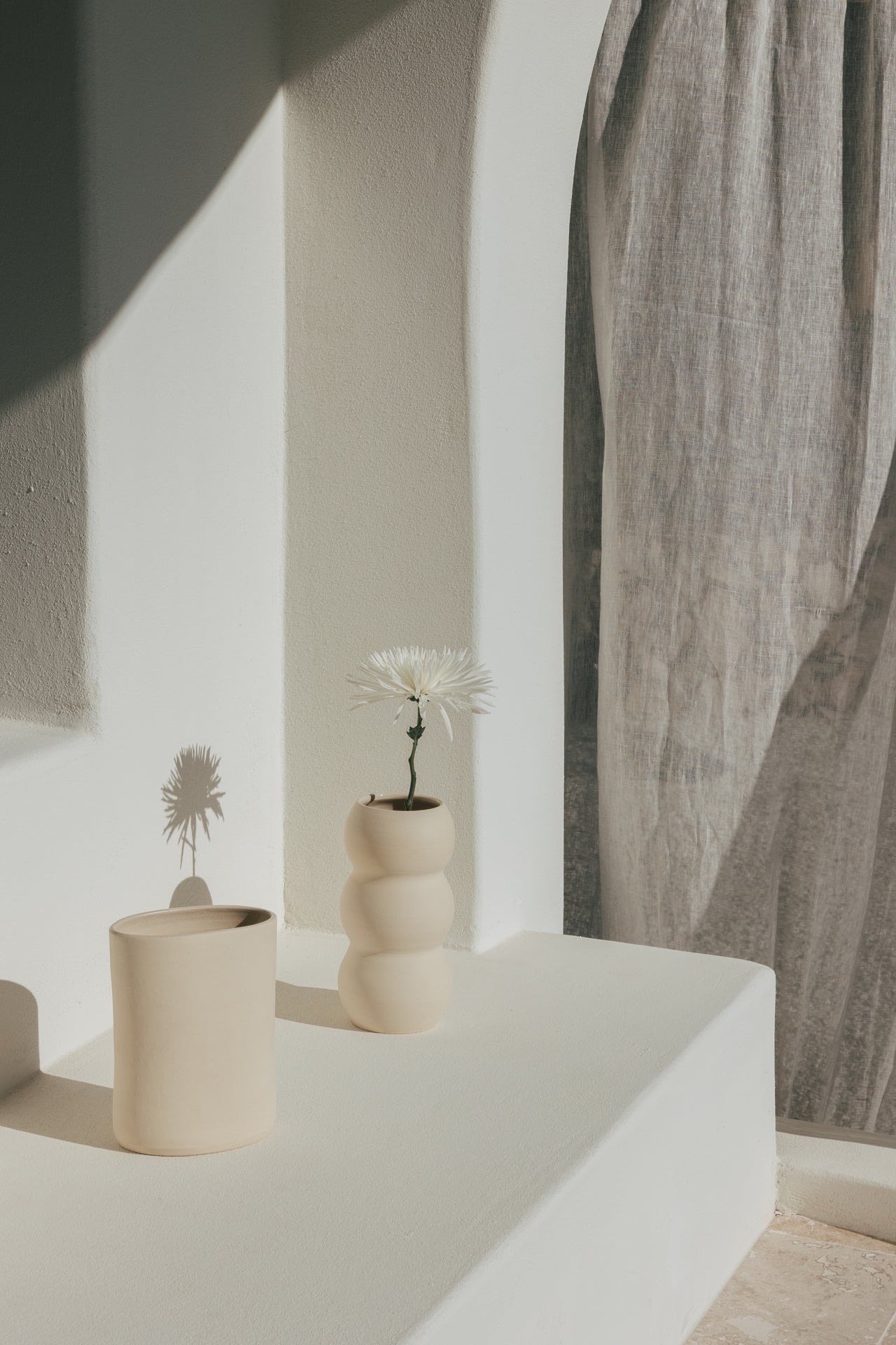 Jarrón Verduna de barro blanco