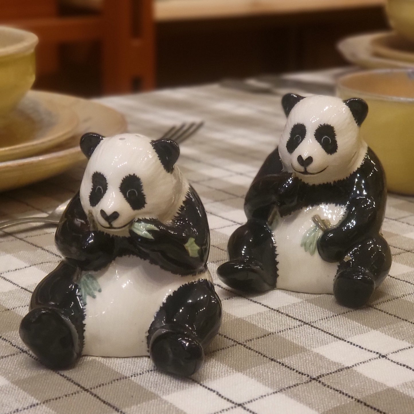 Pug salt and pepper shakers