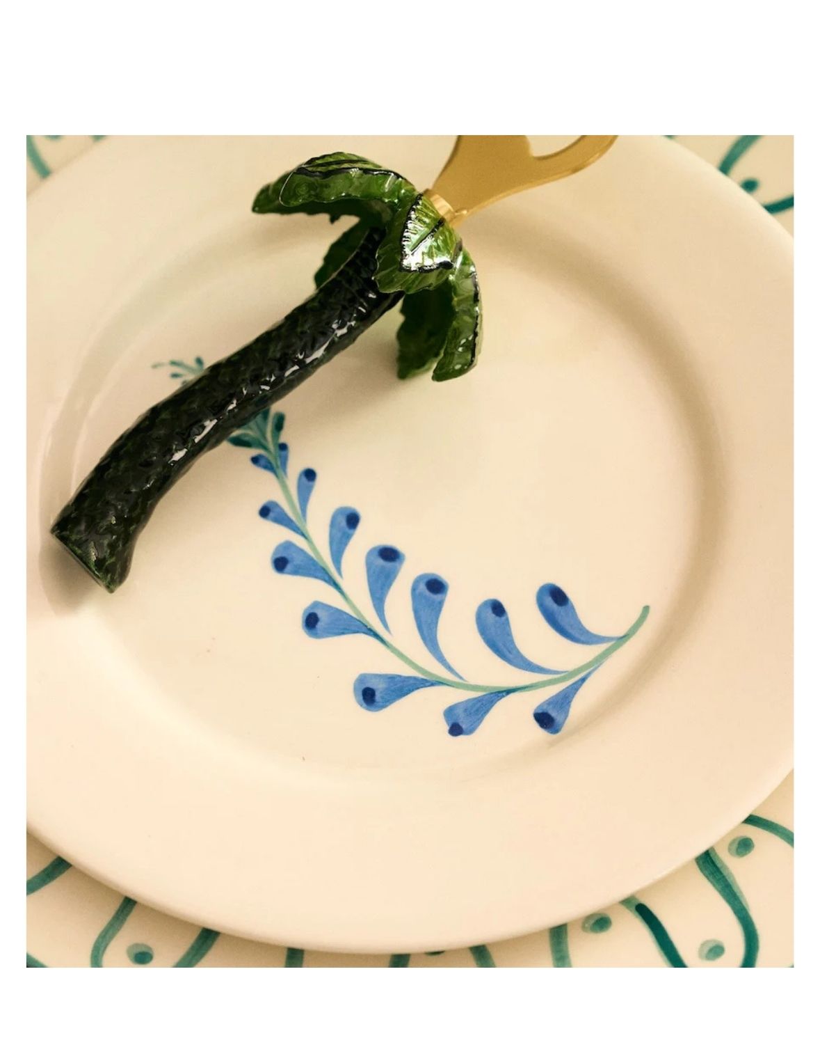 La Mer ceramic dessert plates