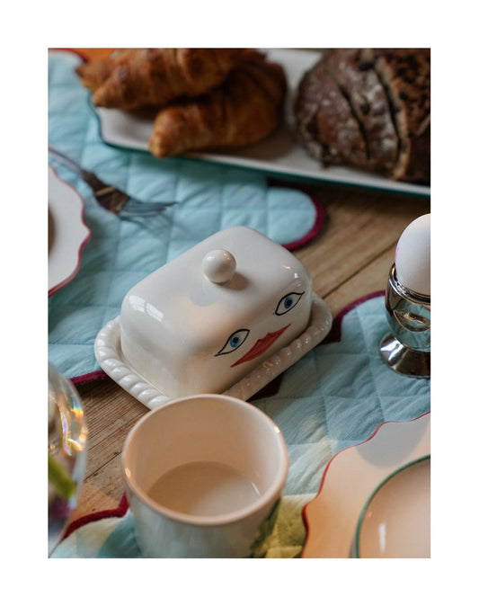 Algar yellow ceramic oil can from Almeria